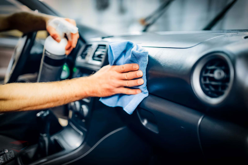 مدیریت کسب‌وکار و رشد مستمر در دیتیلینگ خودرو